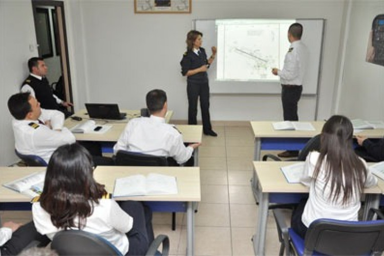 Uçuş Harekat Yöneticiliği Programı'na Sivil Havacılık Genel Müdürlüğü'nden “Uçuş Harekat Uzmanı (Dispeçer) Eğitimi” Yetkisi