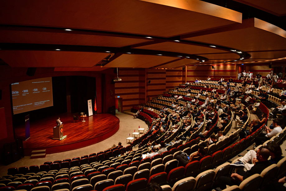 “İstanbul E-Ticaret & E-İhracat Konferansı”